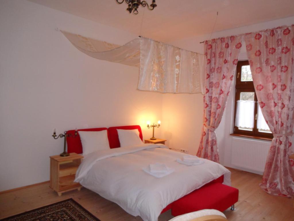 Hotel Kastiel Biela Dama A Cierny Rytier à Krompachy Chambre photo